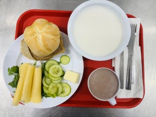Śniadanie  - dieta podstawowa  10.10.2025r.