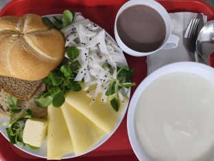 Śniadanie - dieta podstawowa 19.12.25r.